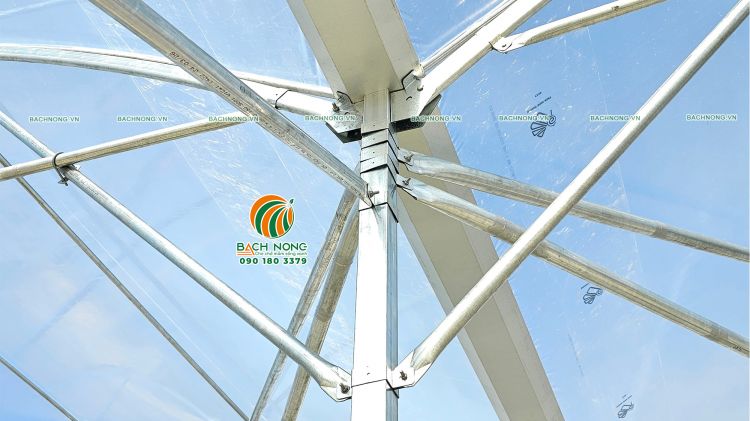 Phụ kiện liên kết khung nhà màng Phụ kiện liên kết khung nhà màng thuận tiện, chắc chắn