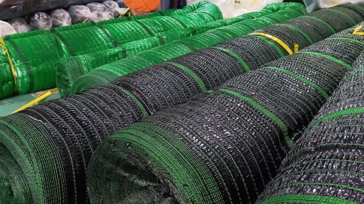 Phân biệt màu sắc lưới che nắng Thái Lan Các loại màu sắc lưới che nắng Thái Lan đen và xanh lá